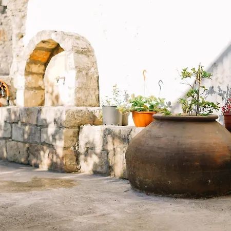 Malietzis House Tatil Evi