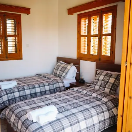 Malietzis House Pano Arodes